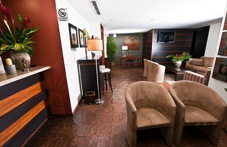 Guaparo Suites Valencia Extérieur photo